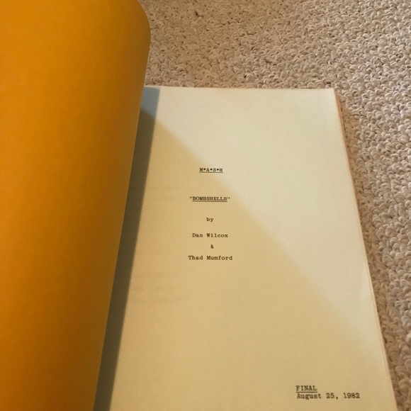M*A*SH script August 25, 1972 authentic has been in trunk - Picture 2 of 4